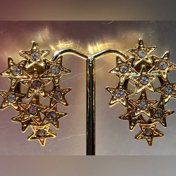 Vintage Jewelry - Star spangled earrings. Gold/rhinestone. Unique articulated hinge/movement. COOL